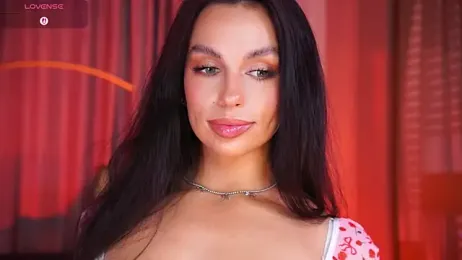 LunaNight webcam stripchat model stream image
