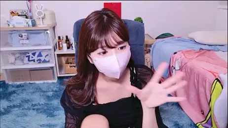 Runarunapi webcam stripchat model stream image