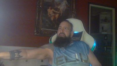 musclepigbcn webcam model stream image