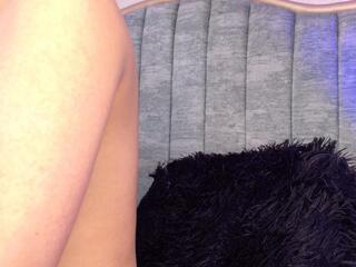 Crhis Evans webcam model stream image