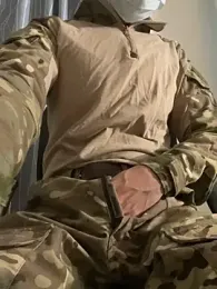 Daddygarry webcam model stream image
