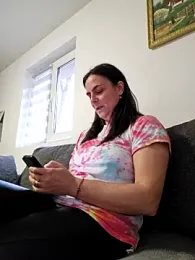 IsabelleCraft webcam model stream image