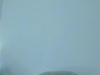 Sarah Roux webcam flirt4free model stream image