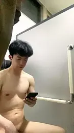 CouplingCry webcam model stream image
