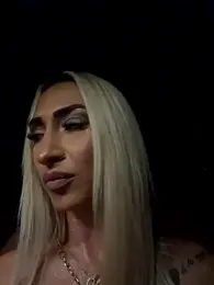 KelseyJunes webcam model stream image