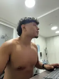 alekzamo webcam model stream image