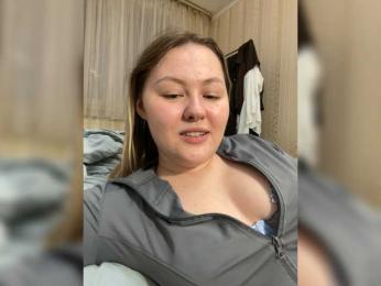 SunshineEmma webcam model stream image