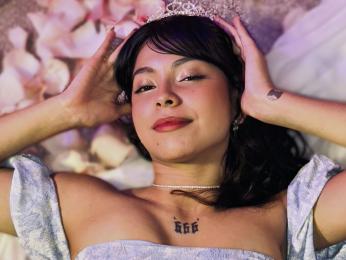 ElizabethThaylor webcam model stream image