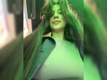 _Meggi_ webcam model stream image