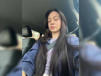 _Meggi_ webcam model stream image