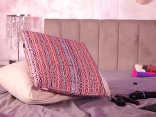 demisinn webcam camsoda model stream image