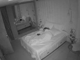 voyeurcam-casa-salsa-bedroom-2 webcam model stream image