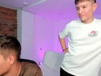 space_boys18 webcam model stream image