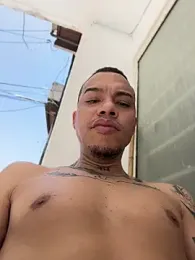AlphaMasterXxx webcam model stream image