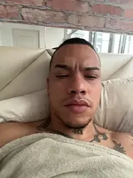 AlphaMasterXxx webcam stripchat model stream image