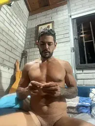 Warrior_Gape webcam model stream image