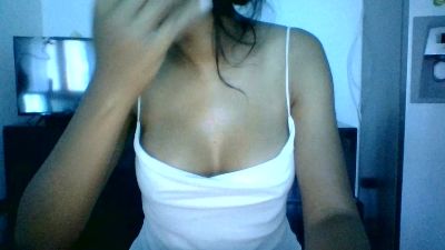 Saraaa96 webcam model stream image
