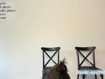 daily_love webcam model stream image