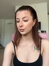 Mia-Minou webcam model stream image