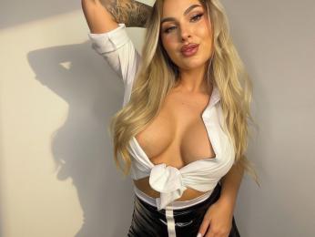 Nicole webcam livejasmin model stream image