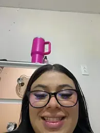 alissonfernandez_ webcam model stream image