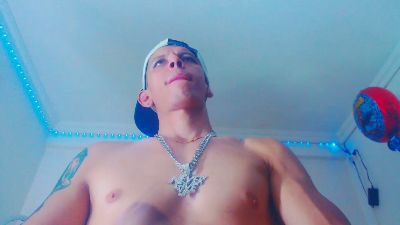 Eugy_dirty2022 webcam cam4 model stream image