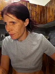 Lenchen_ webcam model stream image