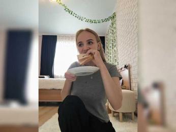 GORIGLAZ webcam model stream image