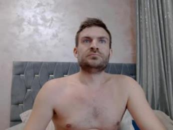 10in_deluxe webcam model stream image