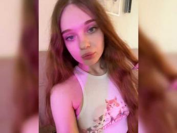 Doll4You webcam model stream image