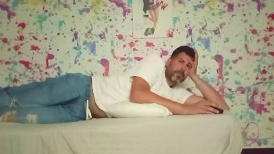 _BruceStrong_ webcam model stream image