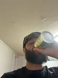 HungStr8Lightskin webcam model stream image