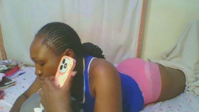 cute_lavenda webcam model stream image