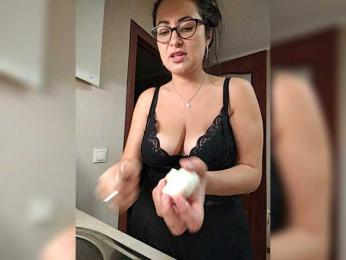 AlicaLovely webcam model stream image