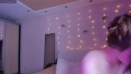 May_Flower webcam model stream image