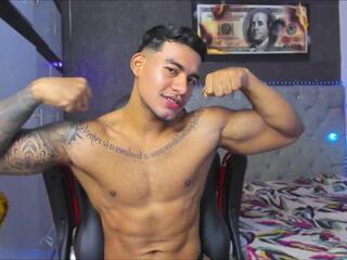 Luigi Lafont webcam model stream image