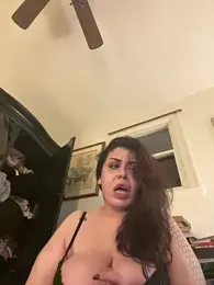 holyeroticss webcam model stream image