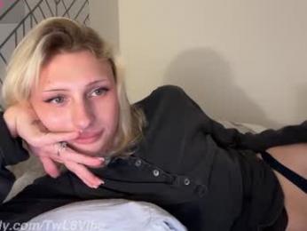 twl8vibe webcam chaturbate model stream image