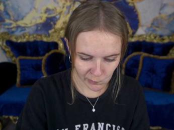 MaribelRiver webcam model stream image