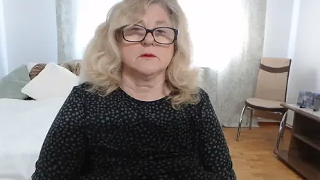 NoraMelow webcam stripchat model stream image