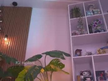nicdani_1 webcam chaturbate model stream image