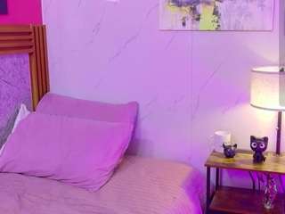 littlee-emily webcam model stream image