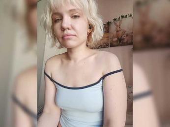 LadyAnny webcam model stream image