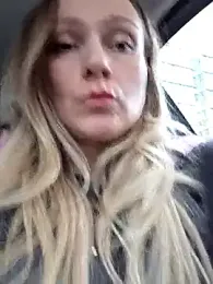 Bondgirl_013 webcam model stream image