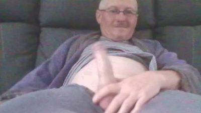 Benouz37 webcam model stream image