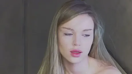 MarilynNova webcam model stream image