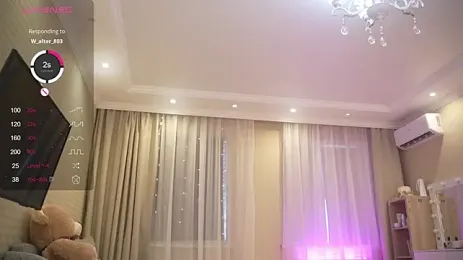 Bananalizzy webcam model stream image
