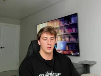 krishort webcam model stream image