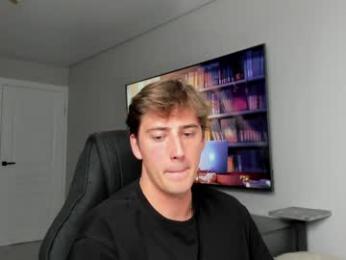 krishort webcam model stream image