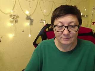 emilyl0ve webcam model stream image
